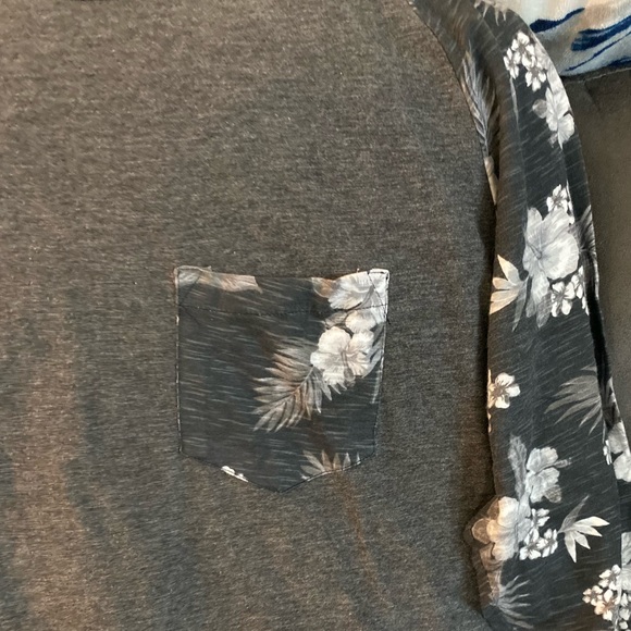 Men XXL 3/4 Shirt - Picture 3 of 3